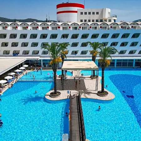 Transatlantik Hotel&spa Hotel 5*